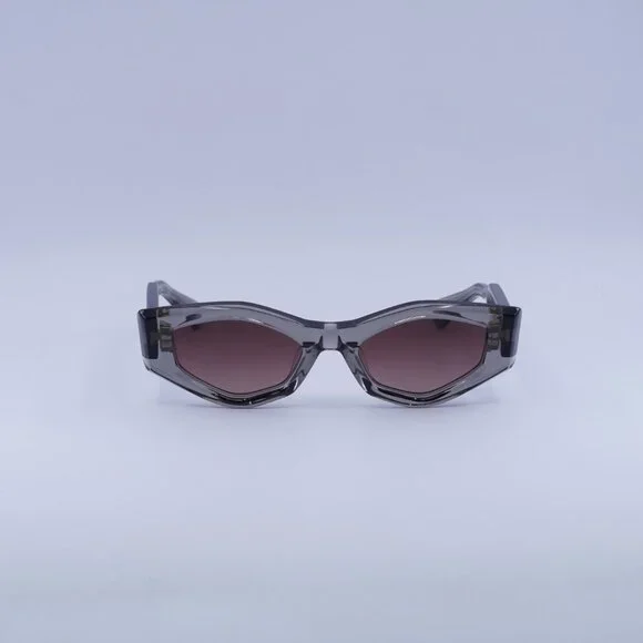 Valentino V-TRE VLS-101C Sunglasses Translucent Grey Cat Eye  display picture 3